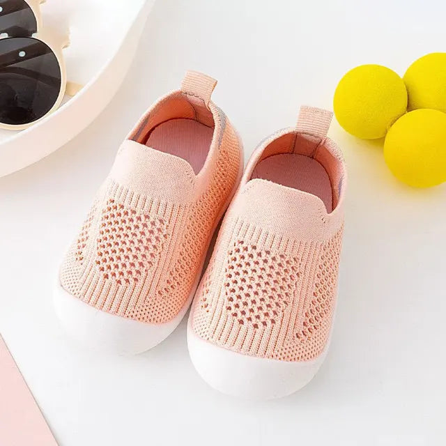 Pink baby walking fashion shoes