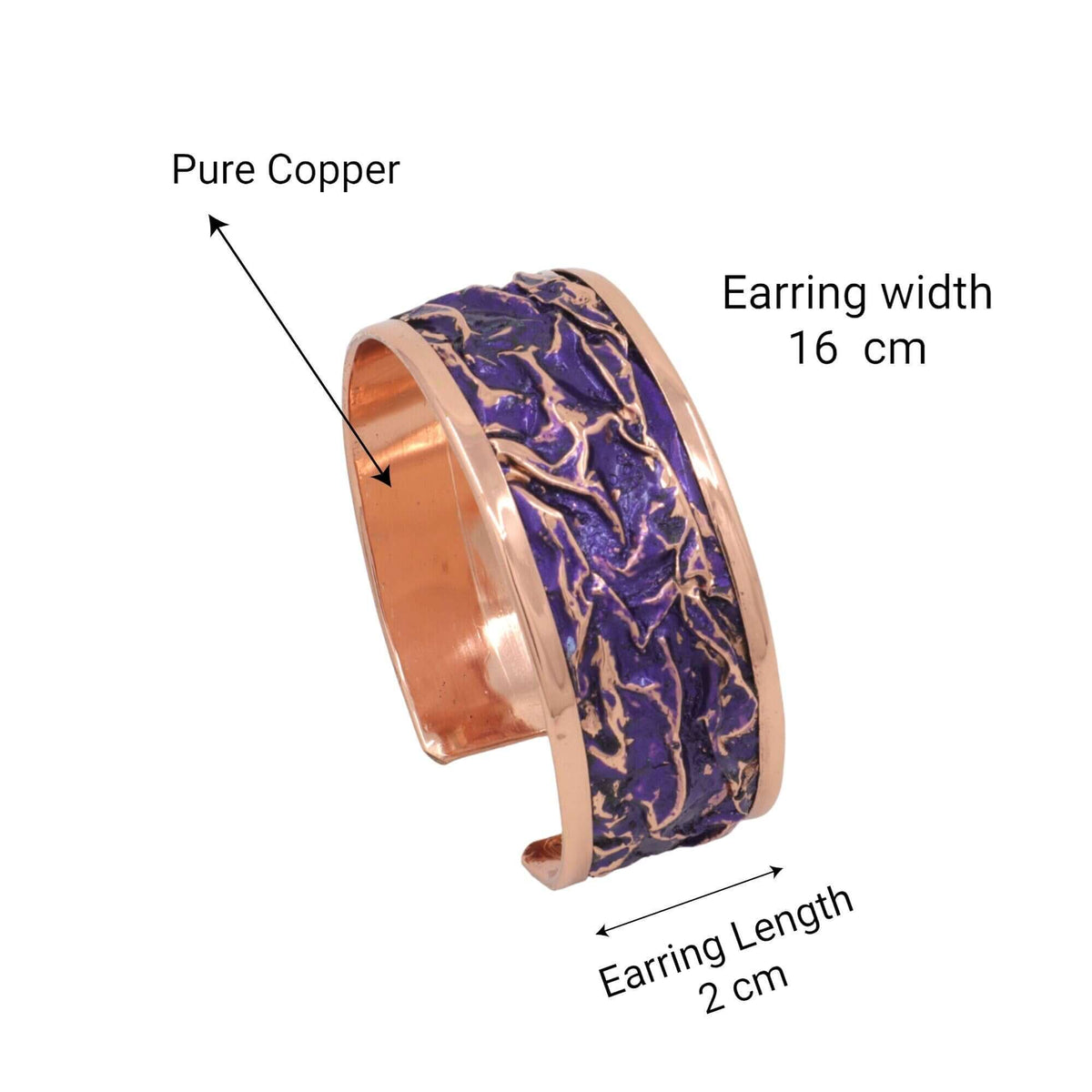 Handcrafted wrinkled copper jewellery set shown next to a hand for scale