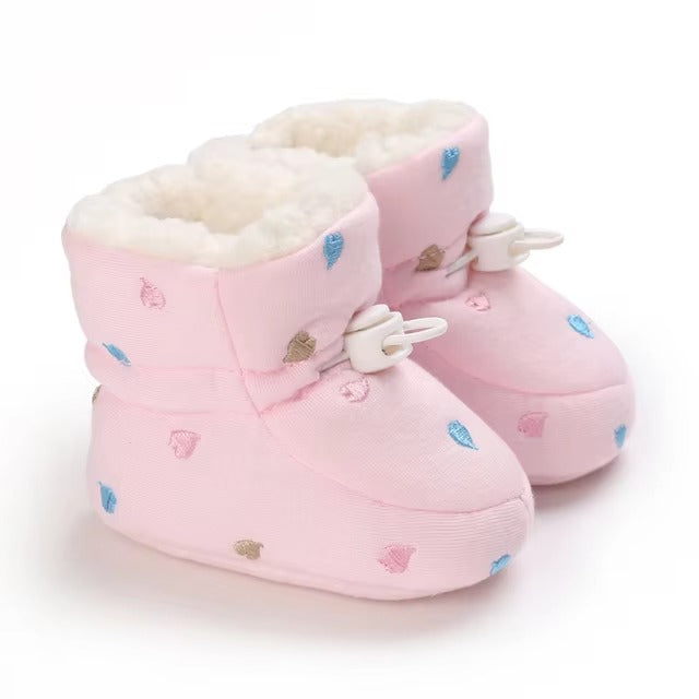 Pink Fleece-Lined Baby Winter Booties with Heart Pattern