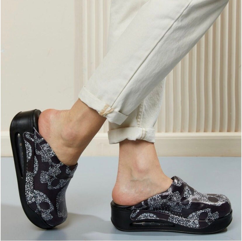  Skull Leather Clogs / Slippers / Mules / Nursing Clogs , High Heel, Platform, Outdoor, Indoor , Gift for Women, Slip Resistan